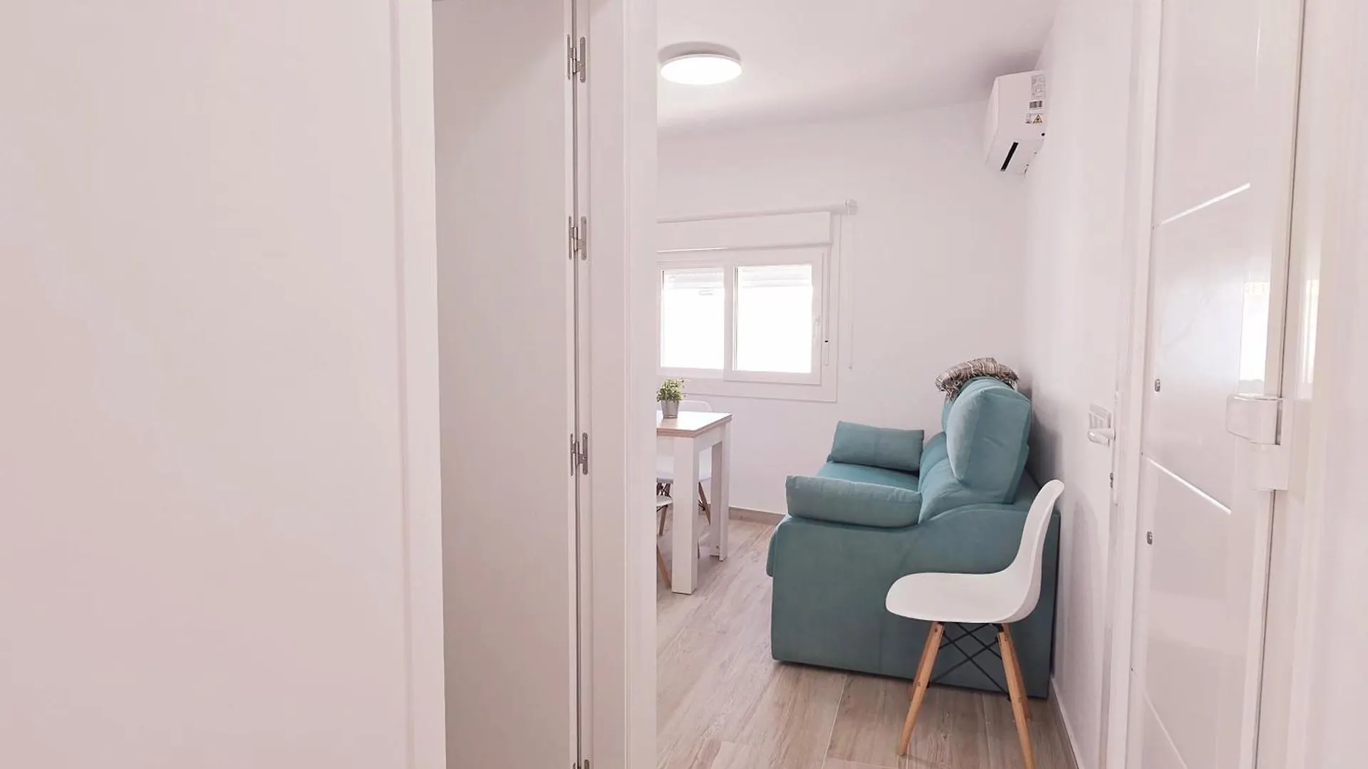 公寓 Conilplus Apartamentos Redonda 科尼尔-德拉弗龙特拉