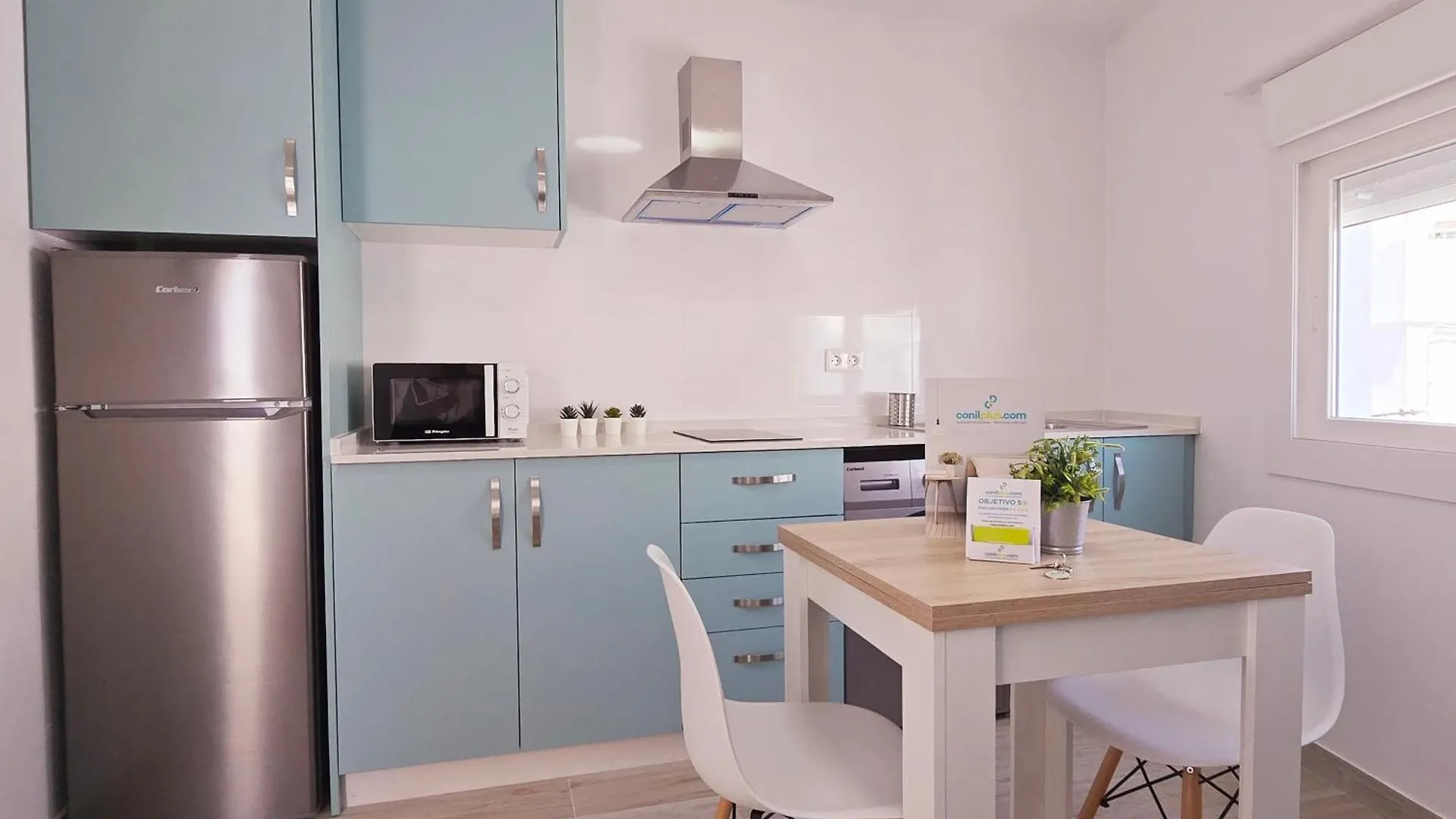 公寓 Conilplus Apartamentos Redonda 科尼尔-德拉弗龙特拉